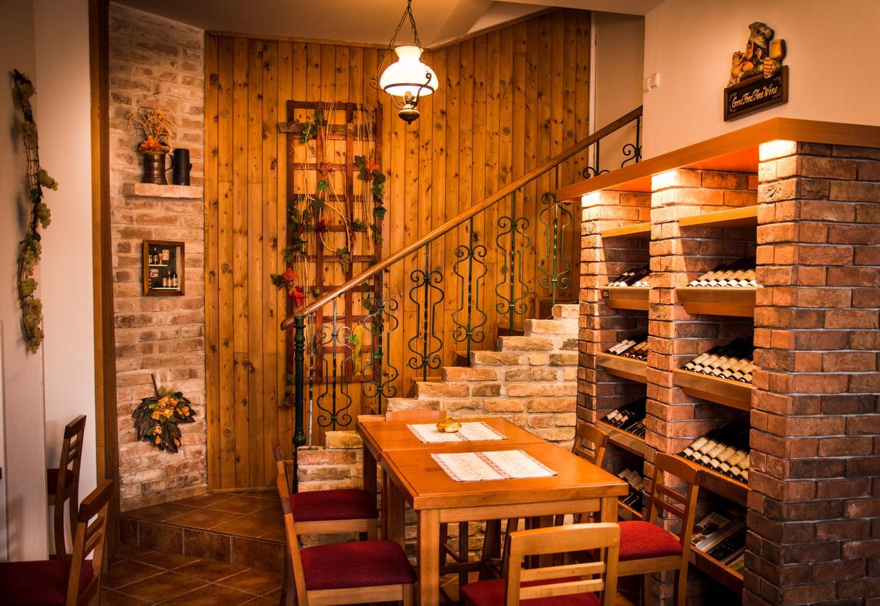Herbenka Ξενοδοχείο Hustopeče Εξωτερικό φωτογραφία